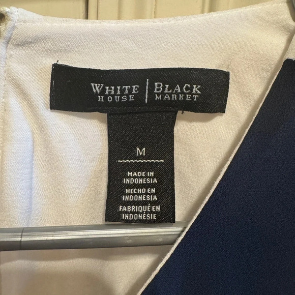 White House Black Market Navy White Asymmetrical Sleeveless Top Sz M - Picture 6 of 10